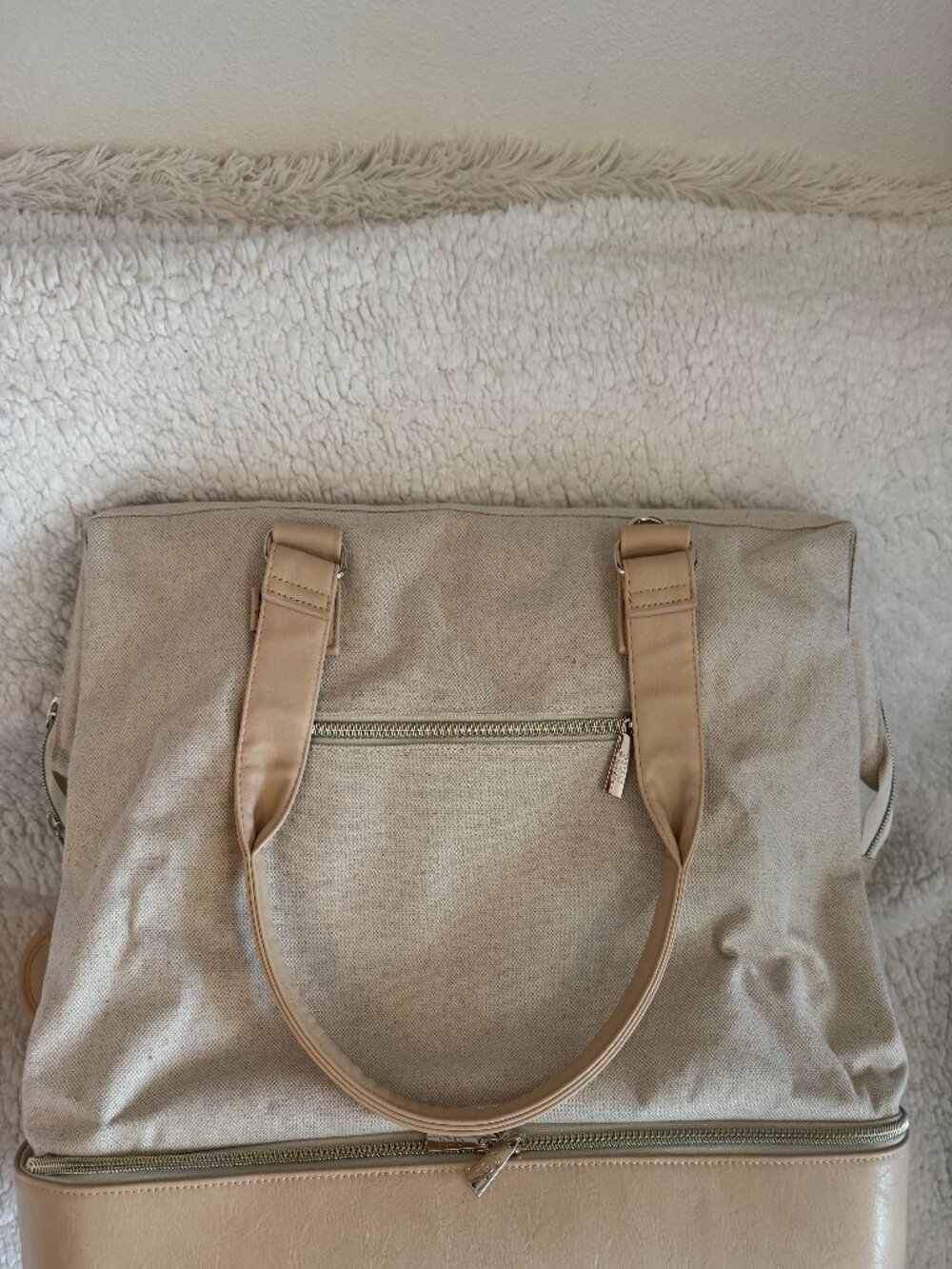 NWOT BÉIS Large Weekender (Older/OG Model) in Beige